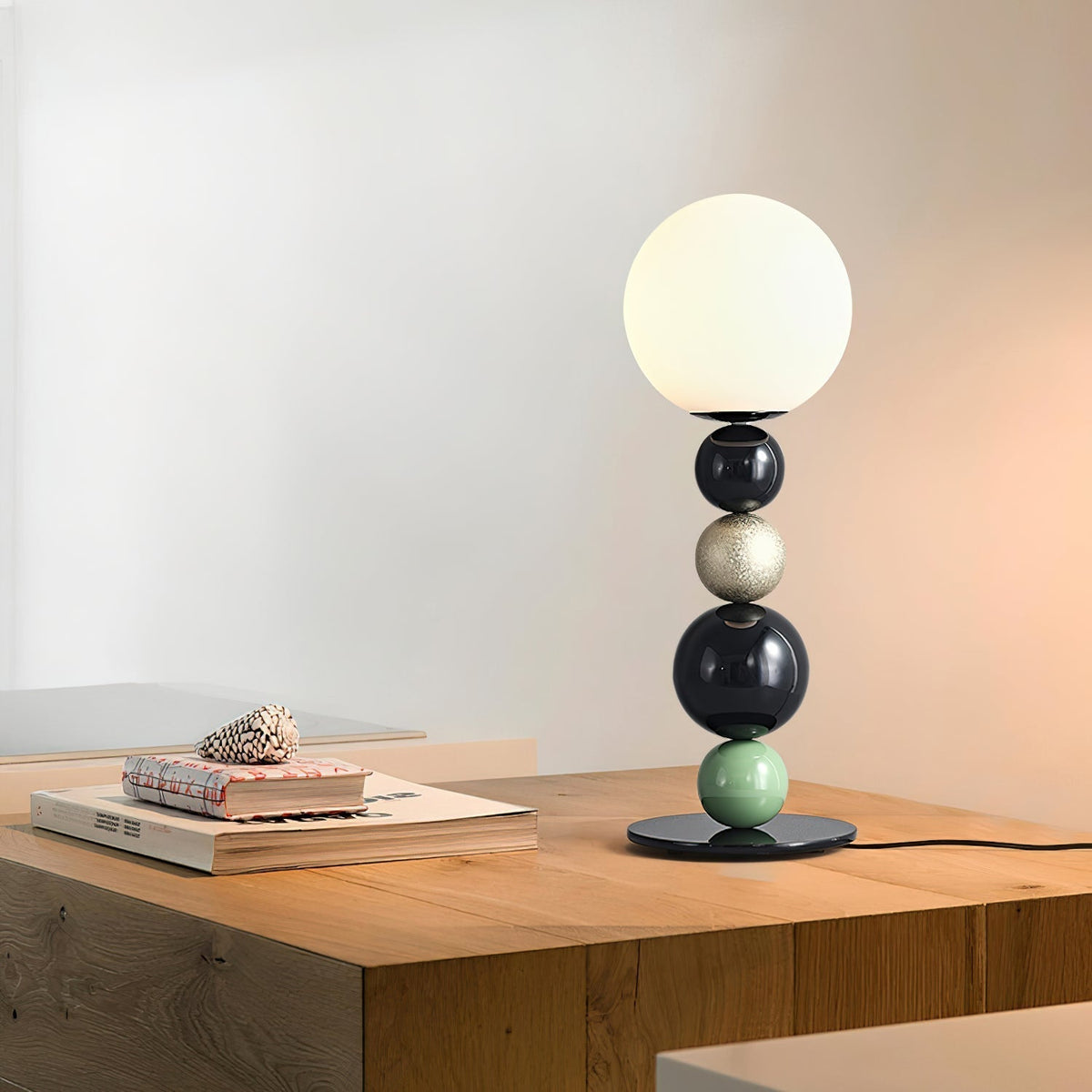 Orbital Balls Stacking Table Lamp