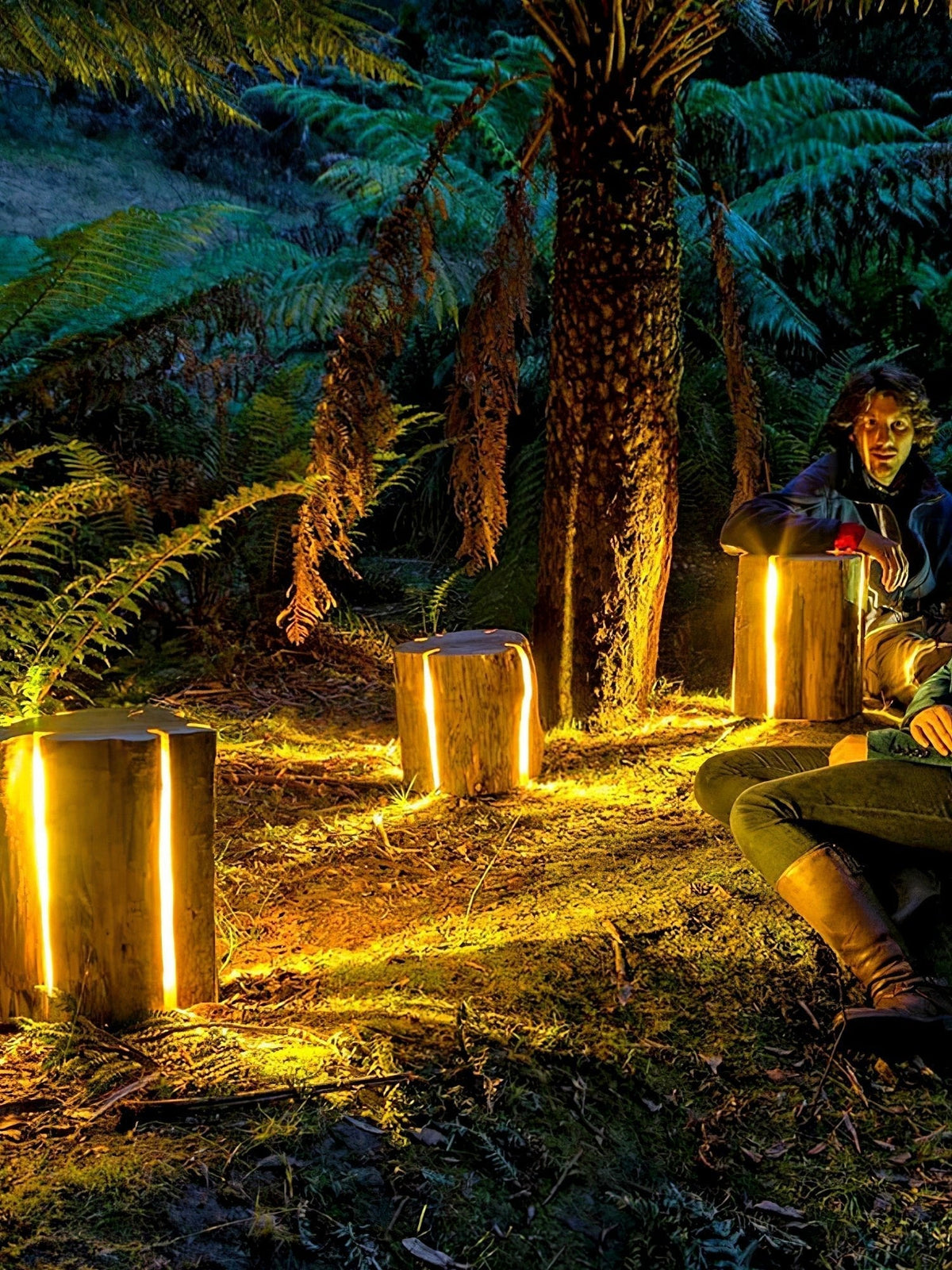 Lemn Log Outdoor LED Light