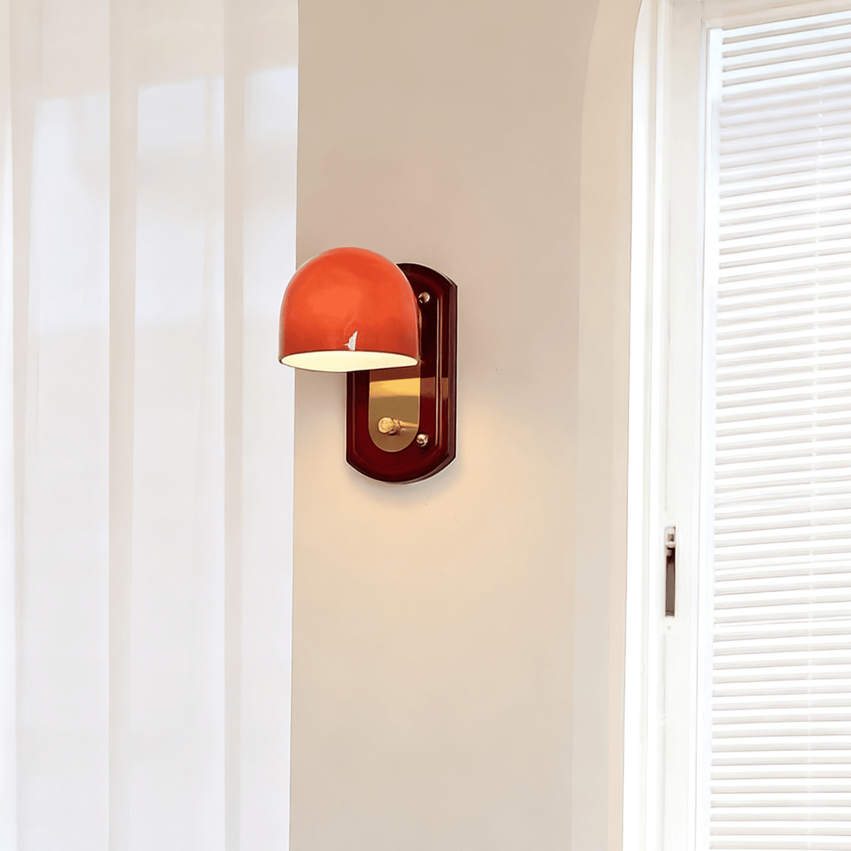 Nolia Dome Indoor Wall Light