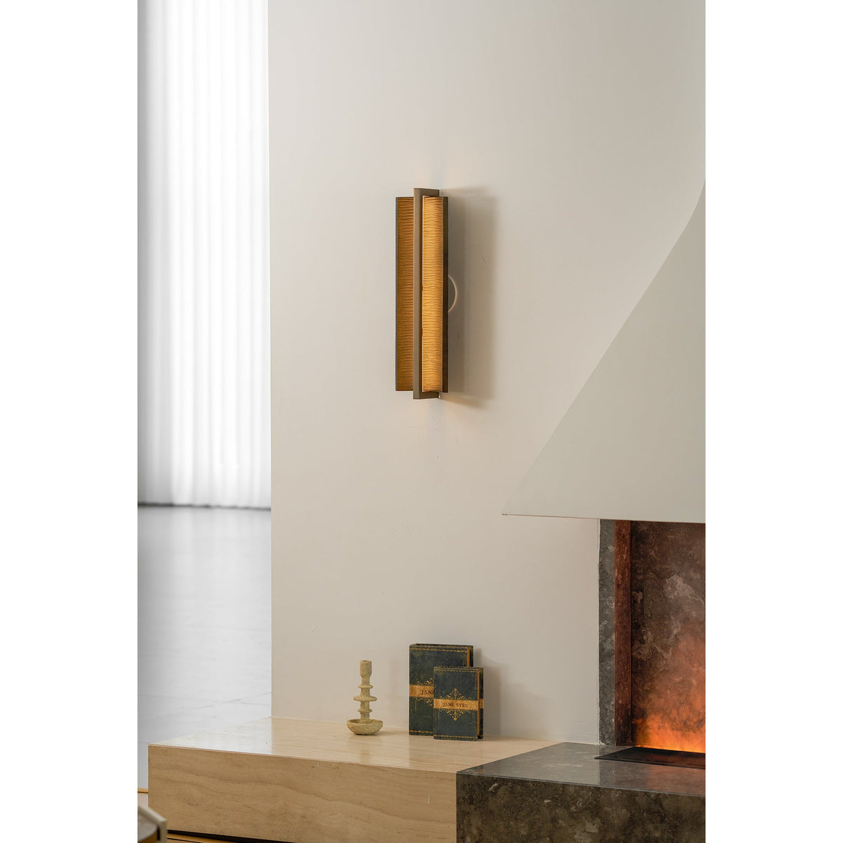 Hapa Art Deco Indoor Wall Light