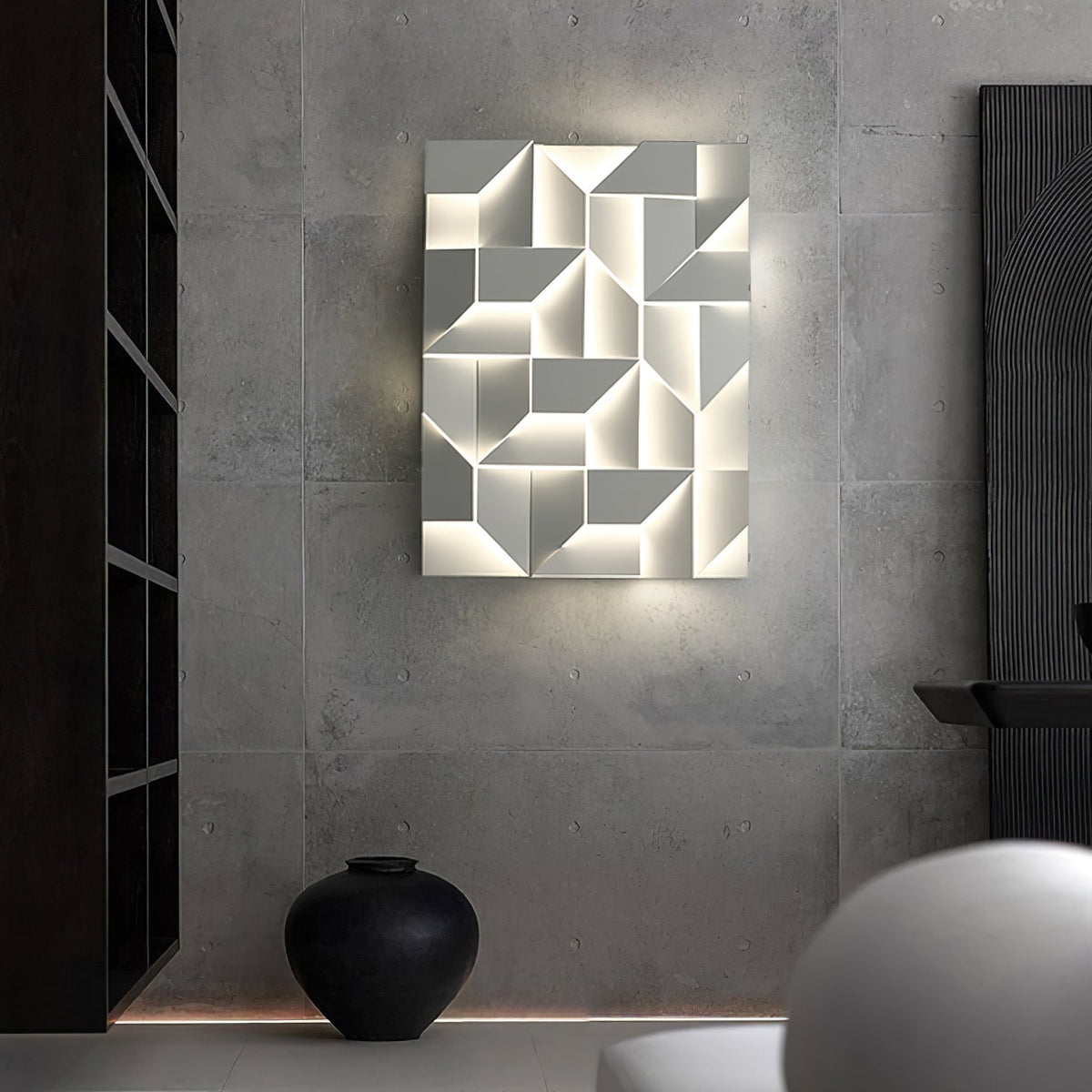 Arthaen Shadows Grand Sconce Wall lamp
