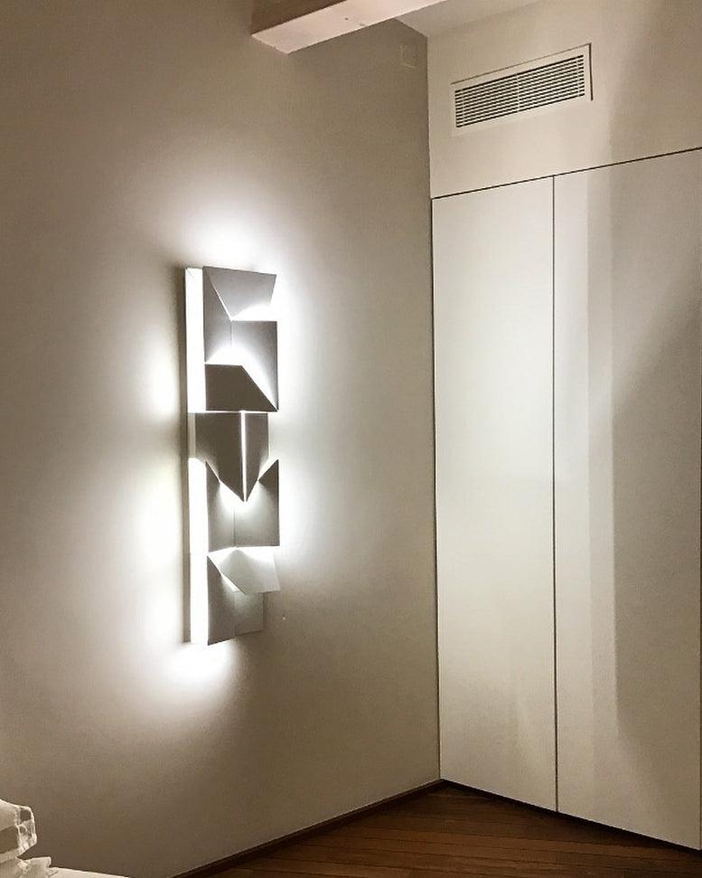 Wynor Shadows Grand Sconce Wall Lamp