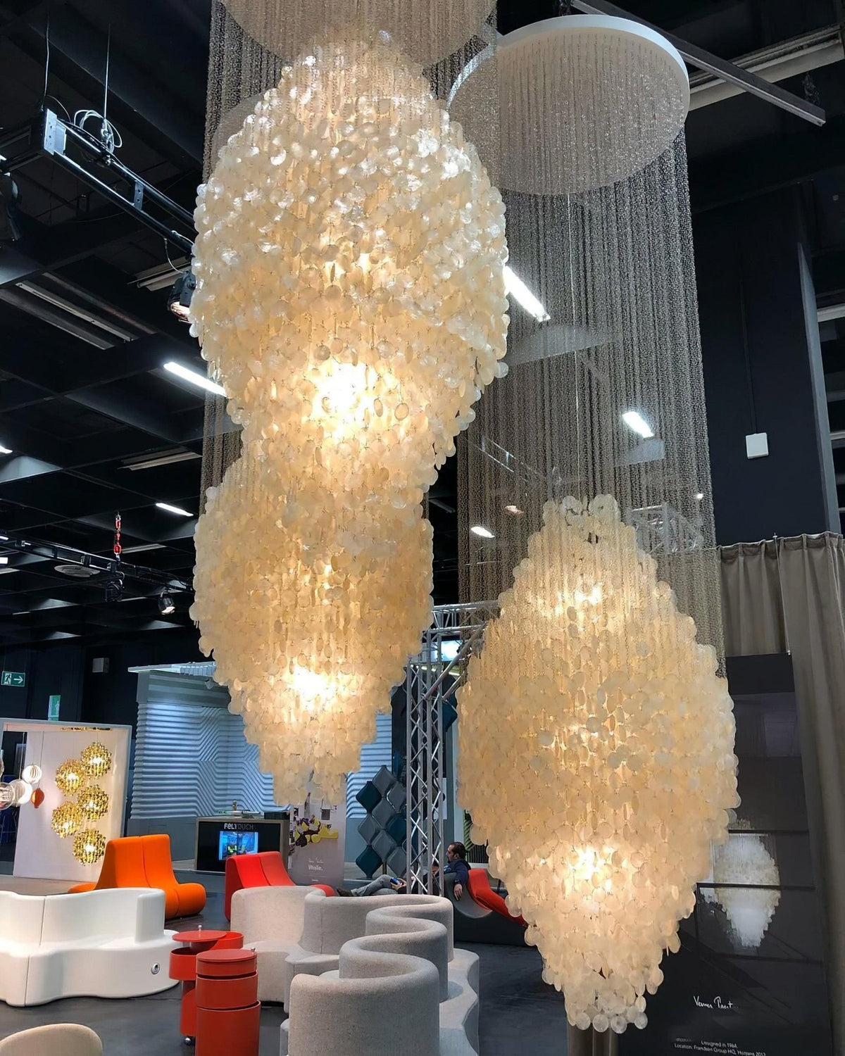 Neloza Coastal Shell Waterfall Pendant Light