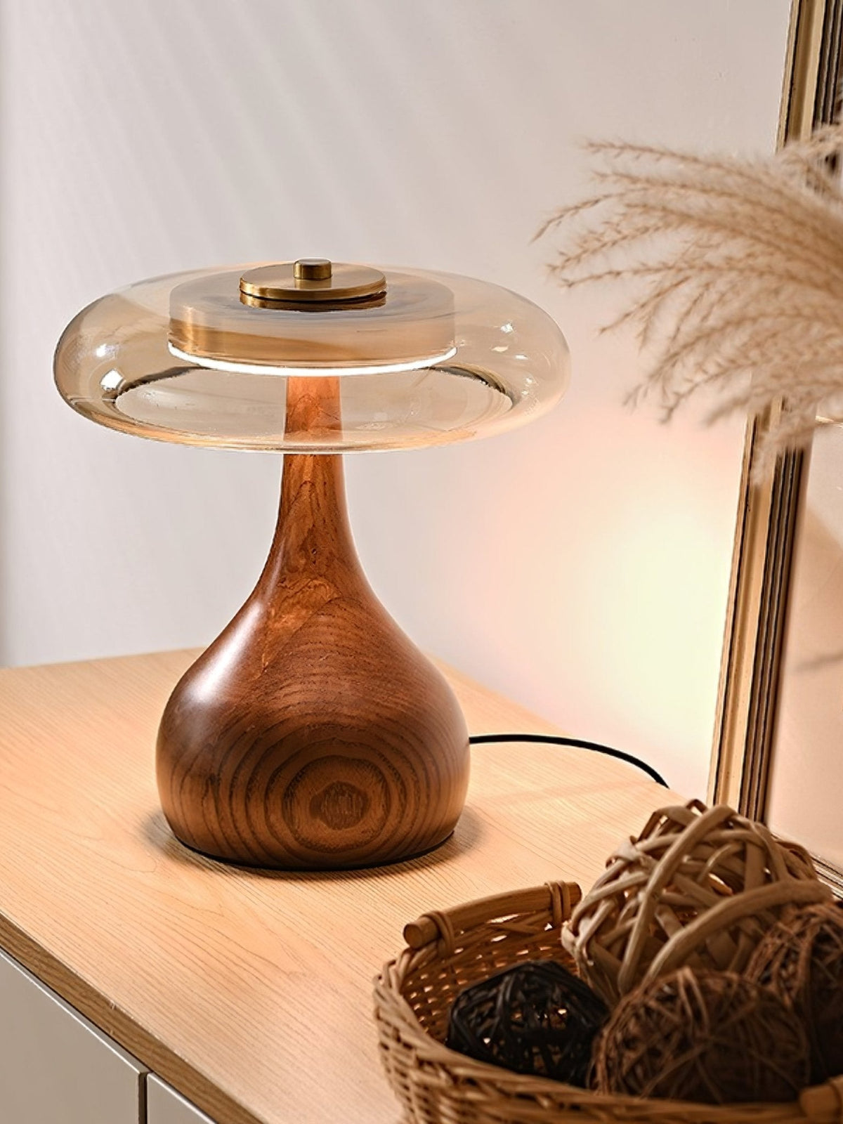 Dahya Wood Table Lamp