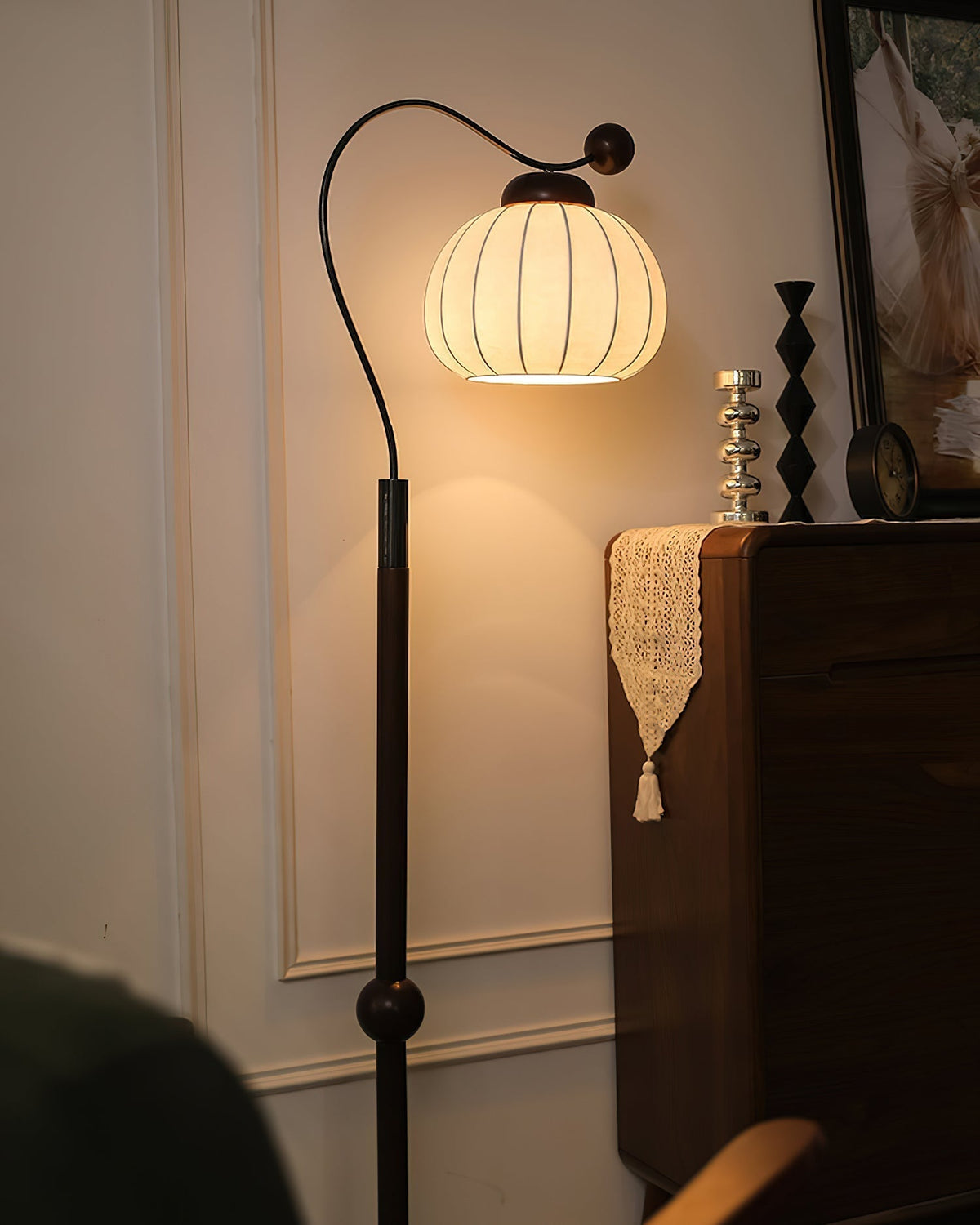 Devenor Silk Wood Floor Lamp