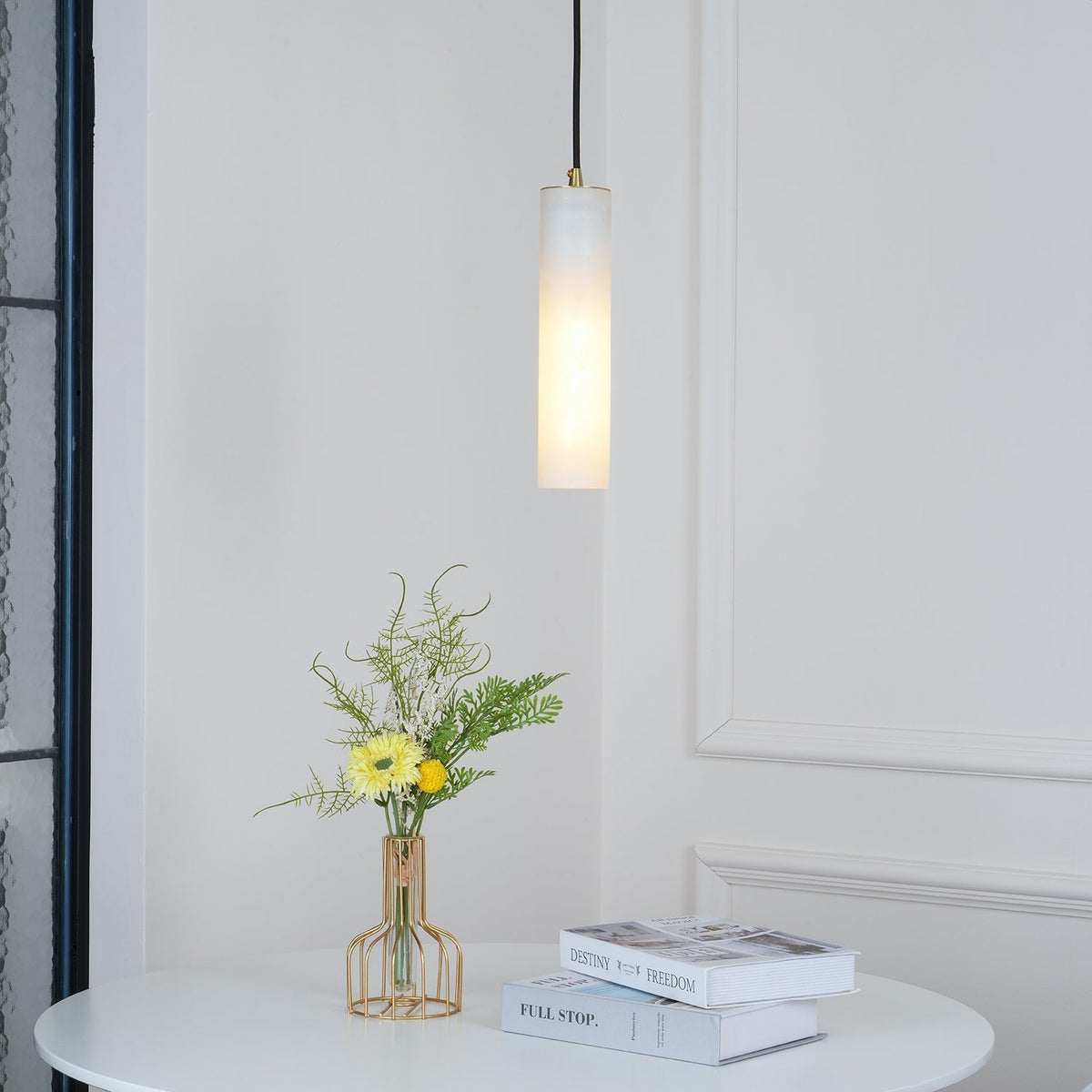 Lunexi Cluster Alabaster Pendant Light