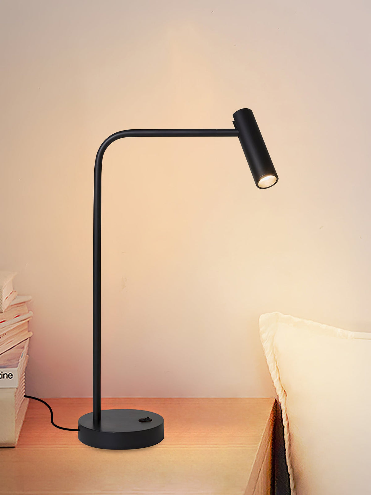 Lumice Miniamlist Table Lamp