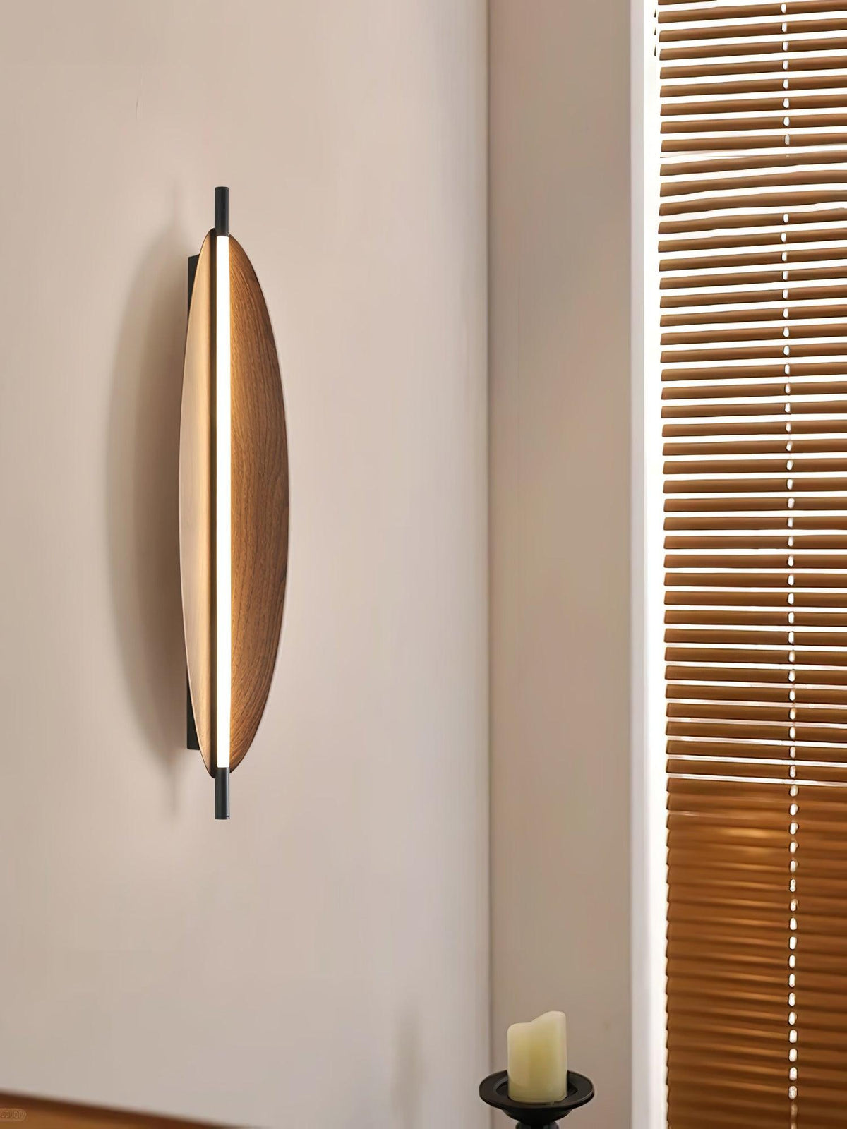 Orsoriel Modern Minimalist Sleek Board Sconce Wall lamp