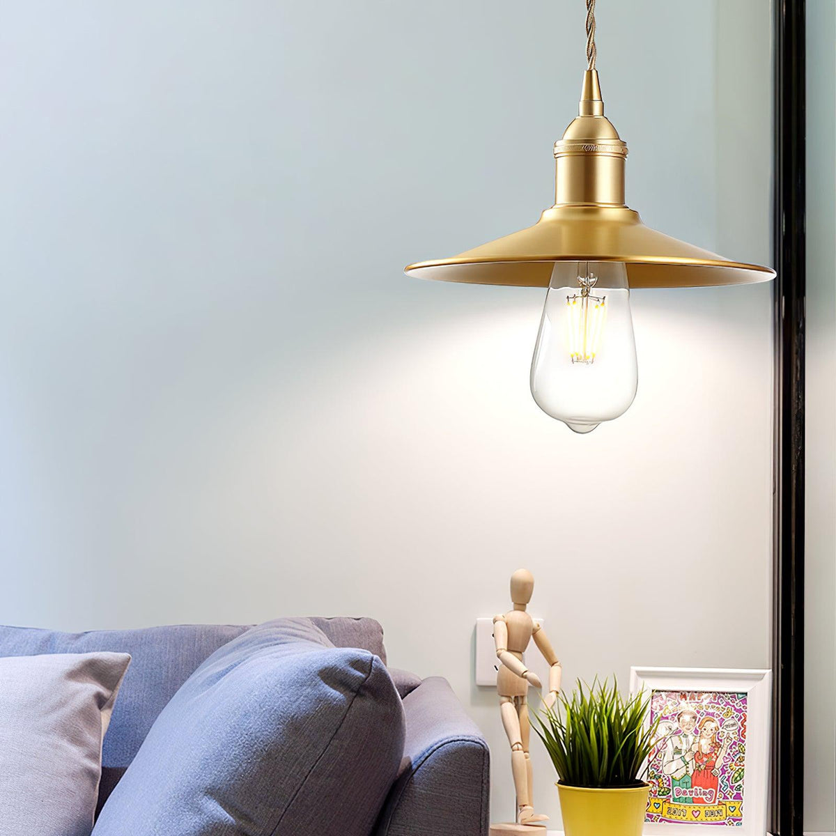 Verona Brass Pendant Lamp