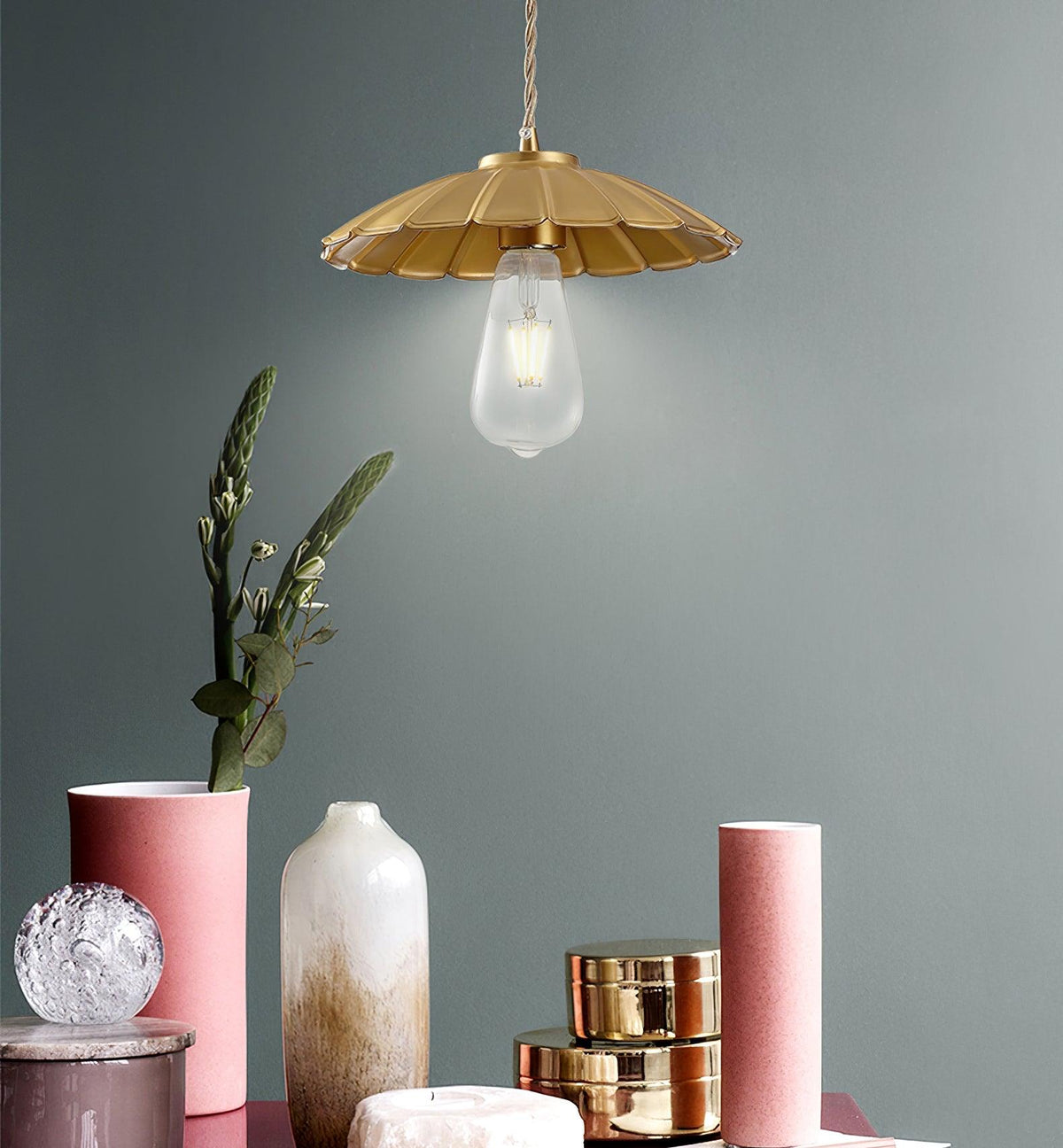 Verona Brass Pendant Lamp
