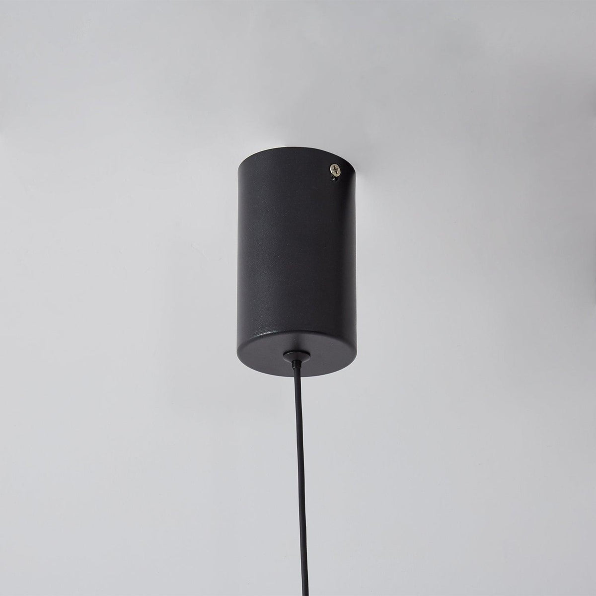 Kevenu Minimalist Modern Pendant Lamp