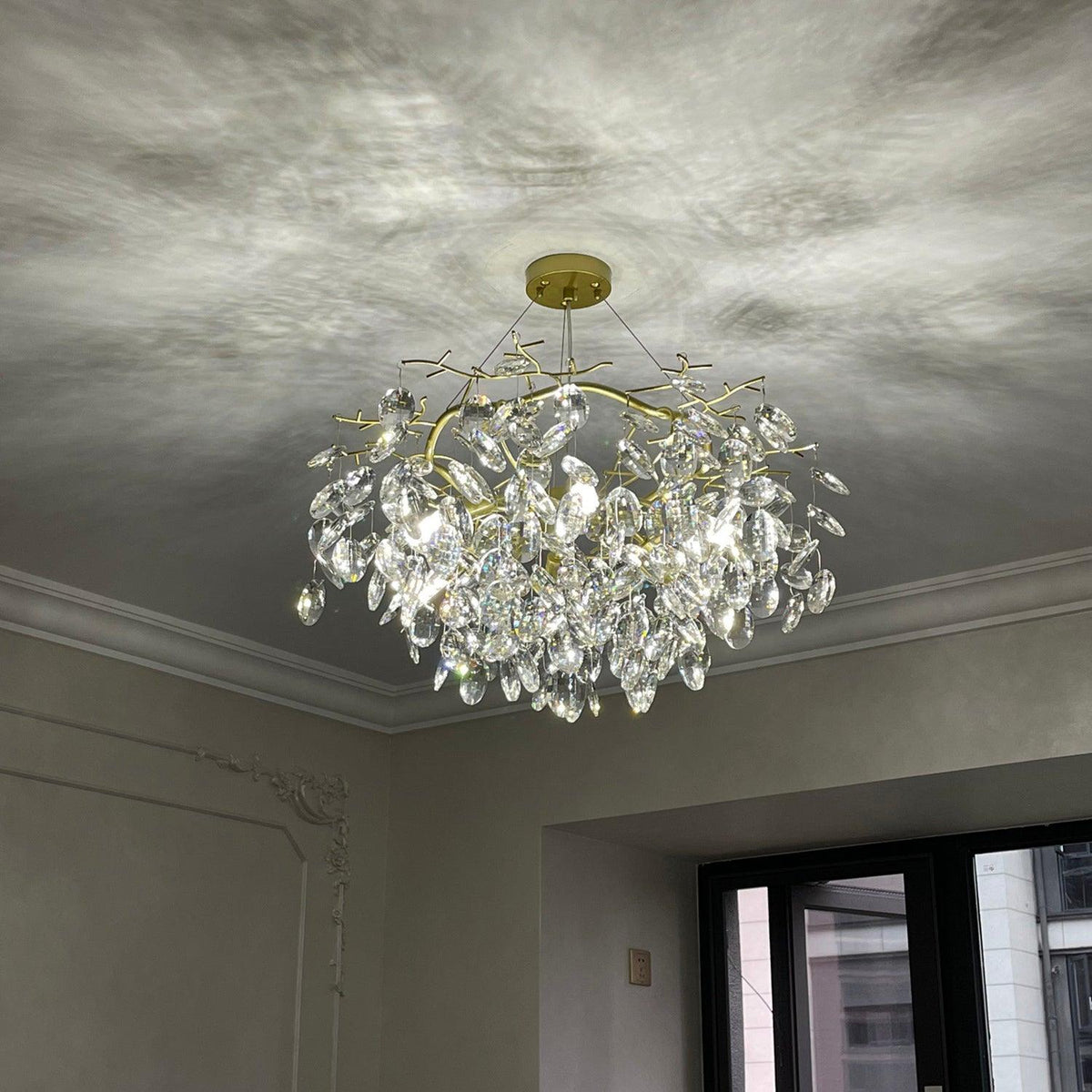 Luxirian Chandelier Crystal Branch Gold LED