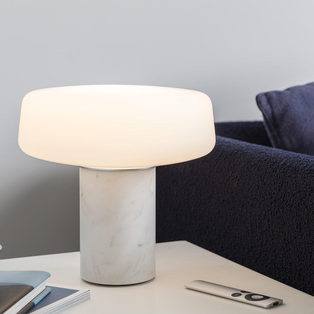 Erinilil Marble Base Table Lamp