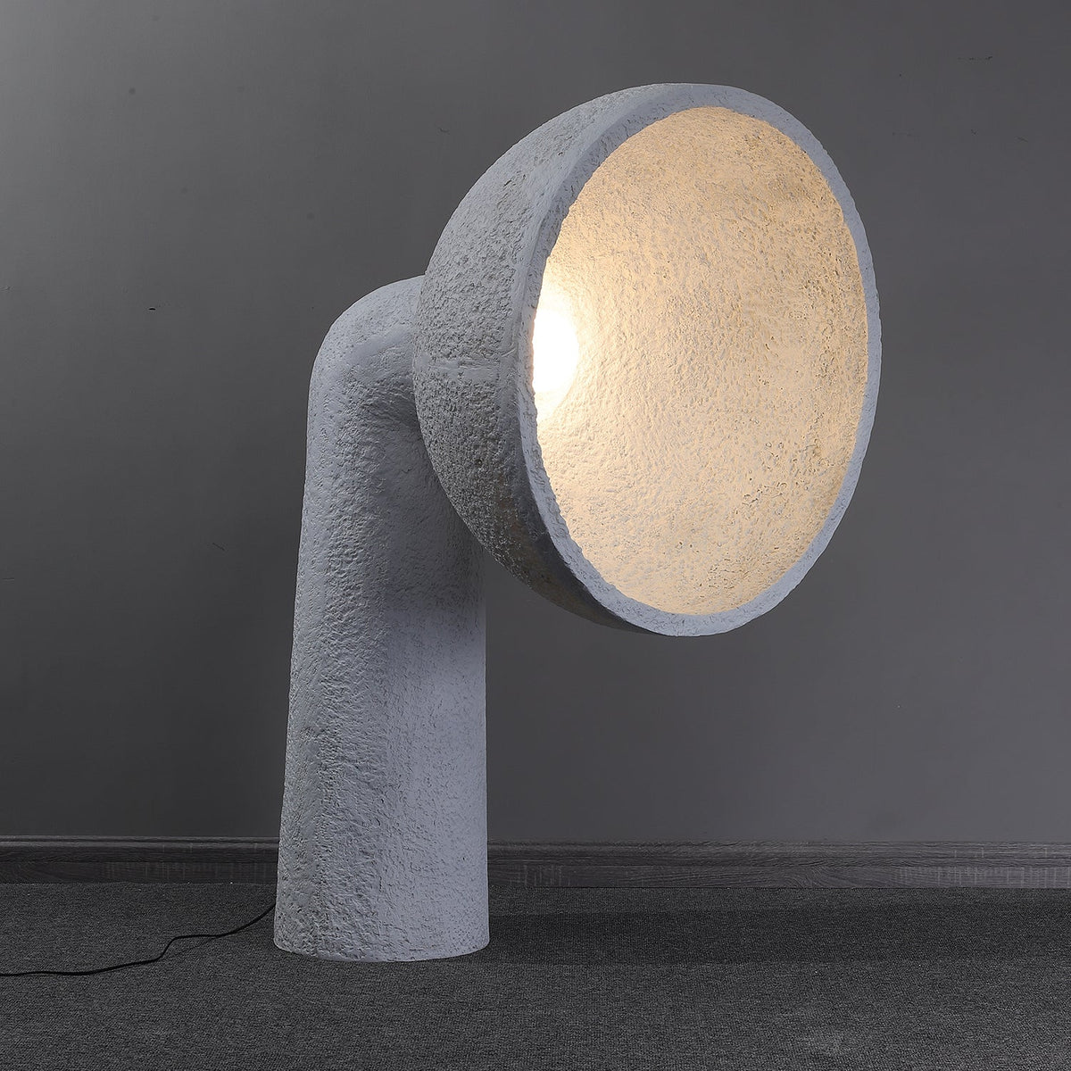 Arliris Concrete Table Lamp