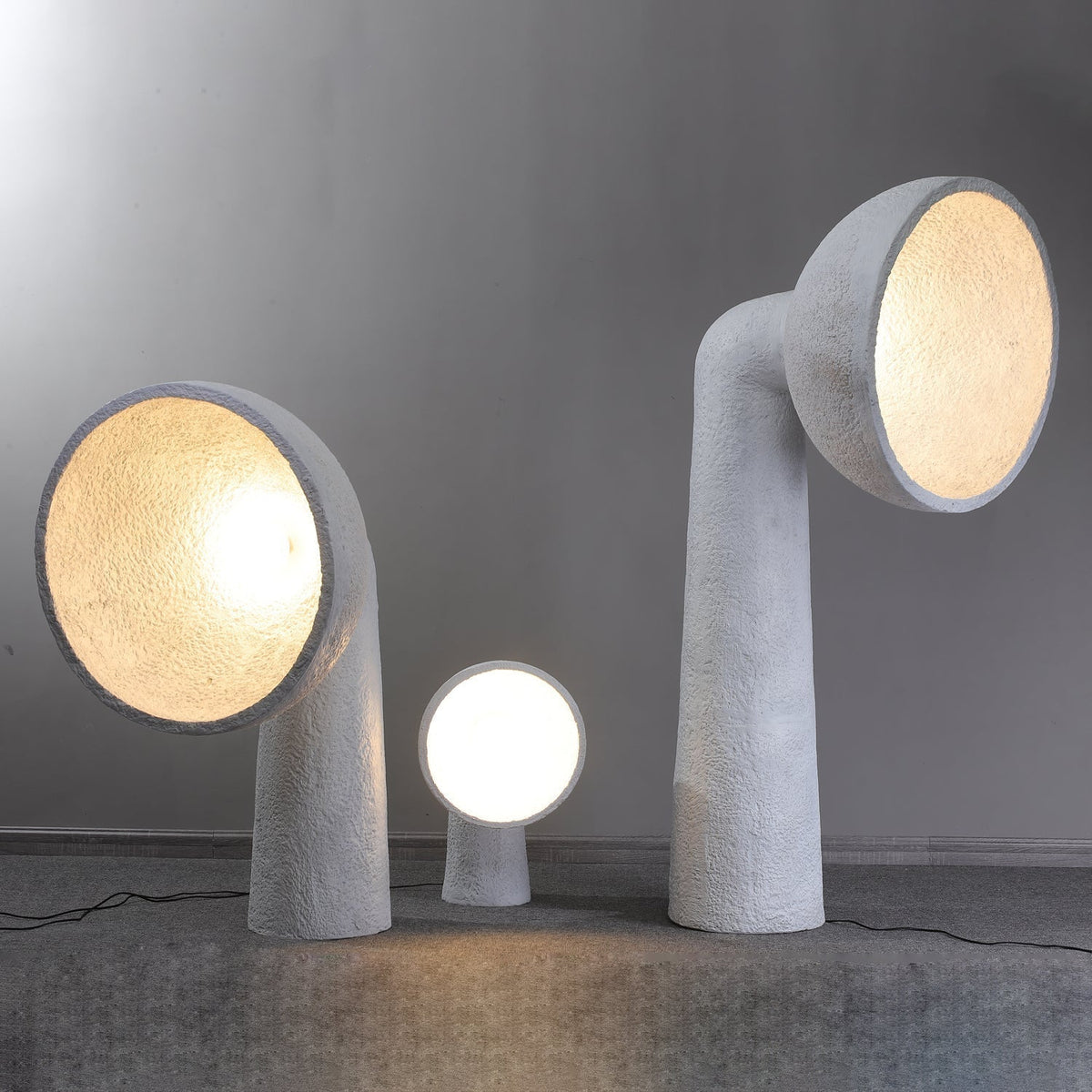 Arliris Concrete Table Lamp