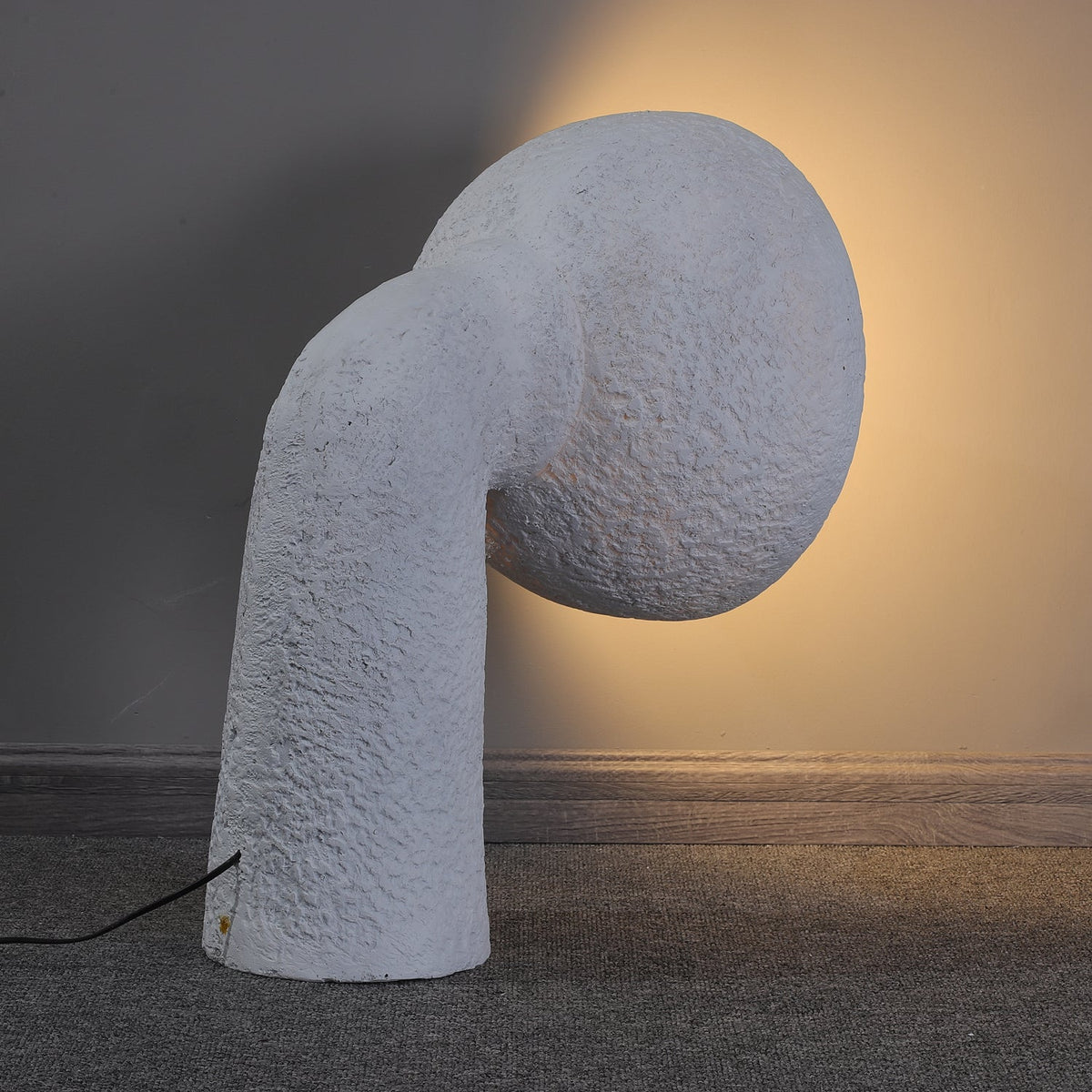 Arliris Concrete Table Lamp