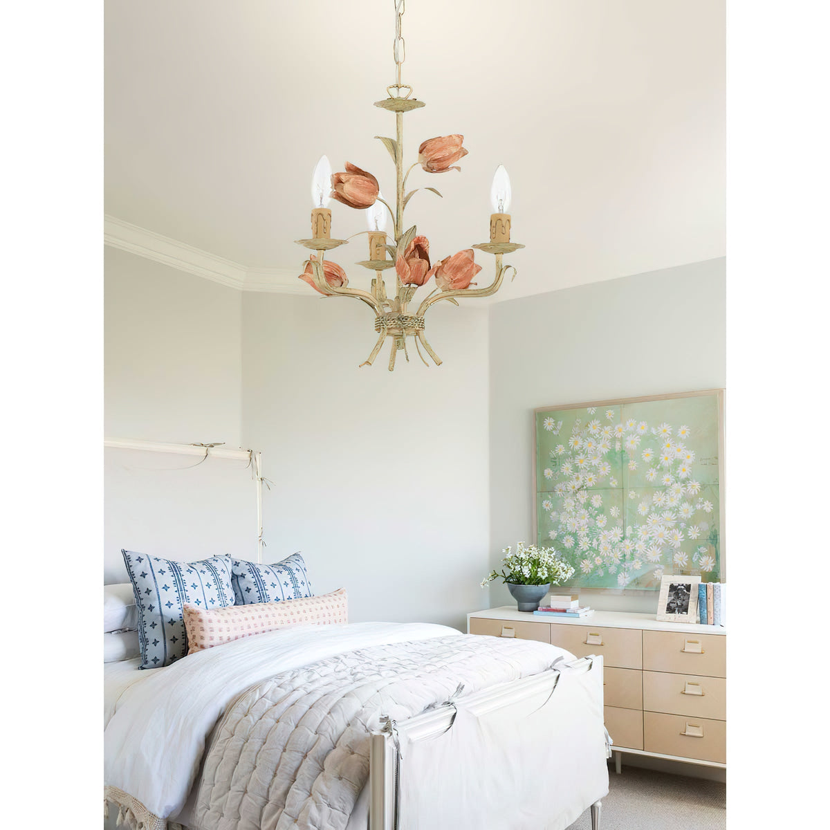 Orelarian Chandelier