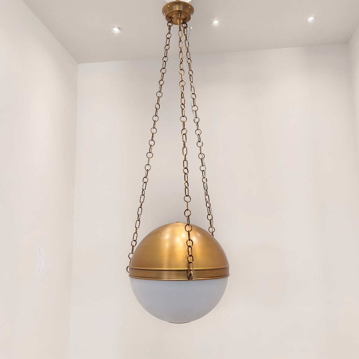 Calanelia Sphere No.2 Pendant Lamp