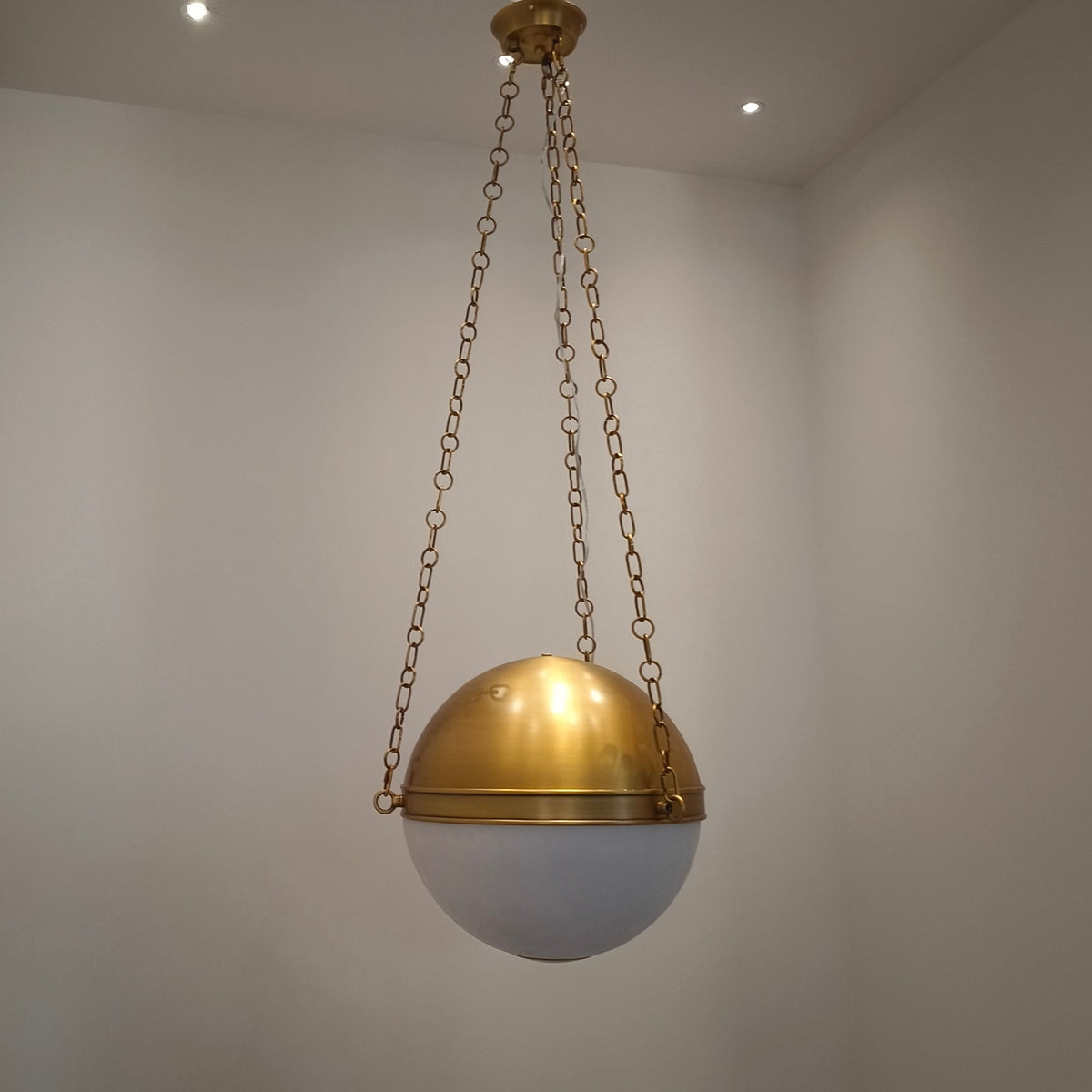Calanelia Sphere No.2 Pendant Lamp