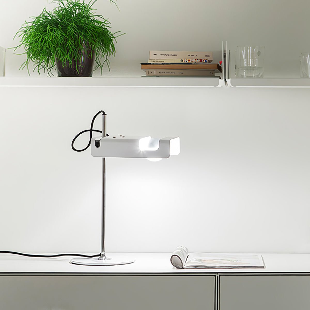 Lumousin Futuristic Table Lamp