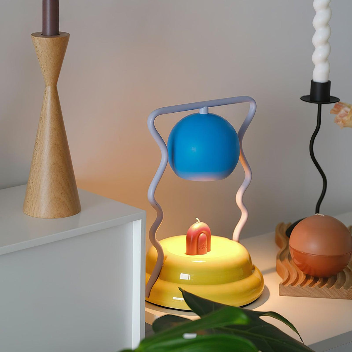 Eurphaos Playful Desk Lamp