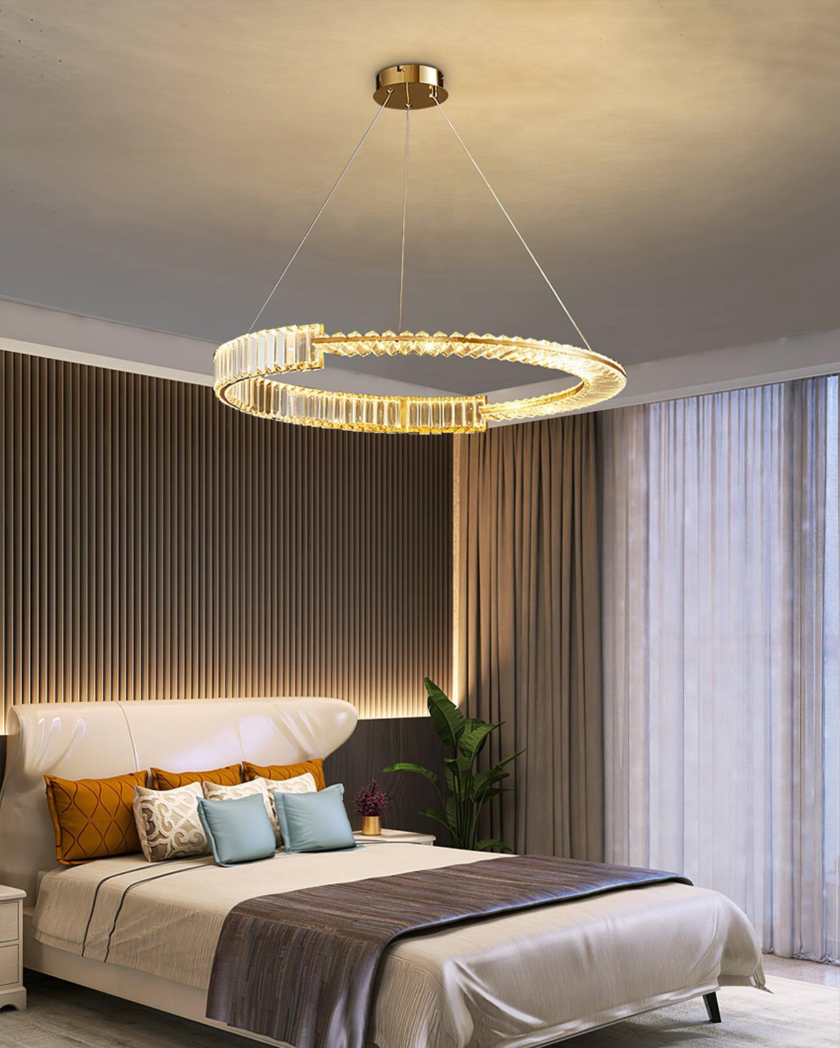 Cyrerira Chandelier Stella LED Crystal Ring
