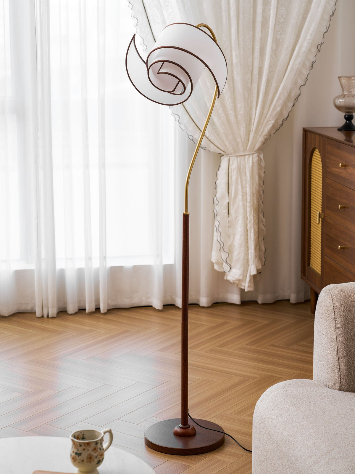 Hasol Curved Neck Floor Lamp