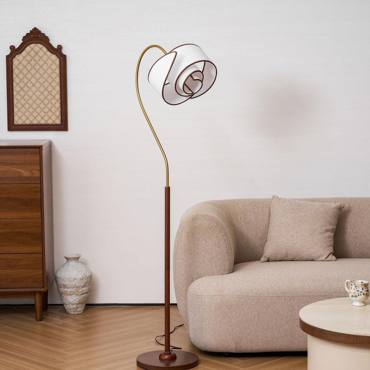 Hasol Curved Neck Floor Lamp
