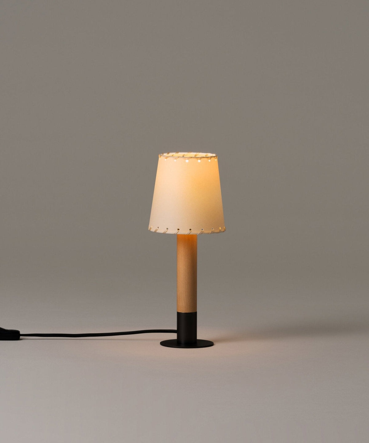 Bravique Stitched Table Lamp