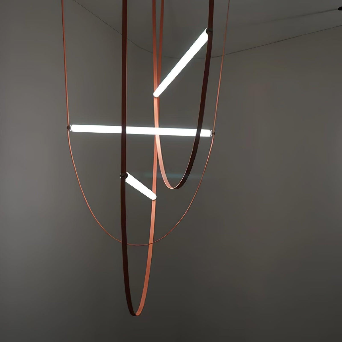 Romilly Pendant Lamp Tracer Belt