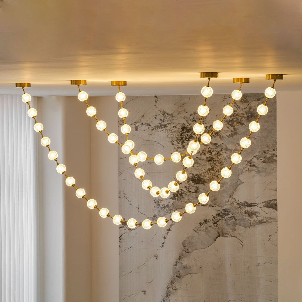 Esiena Strand Necklace Chandelier