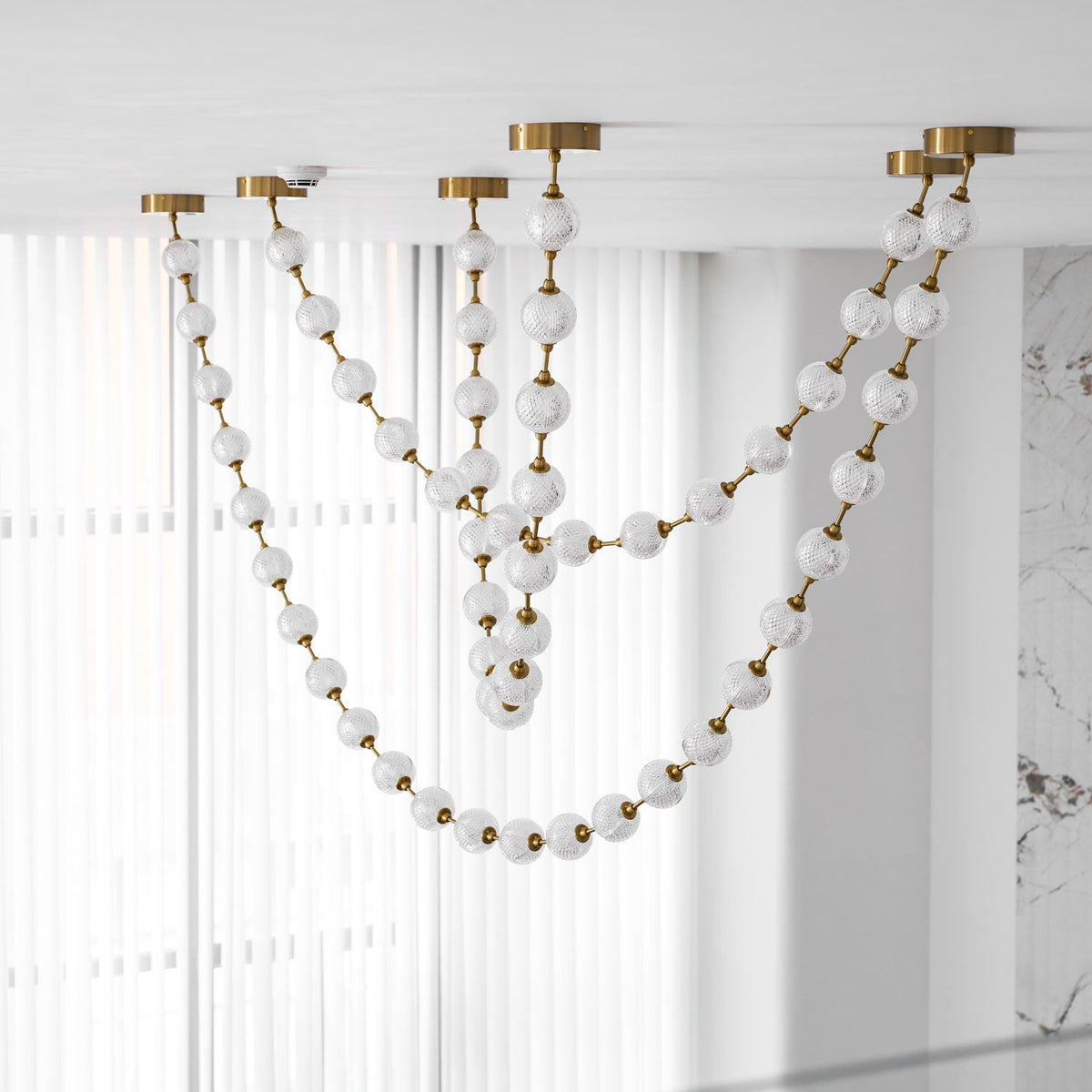 Esiena Strand Necklace Chandelier