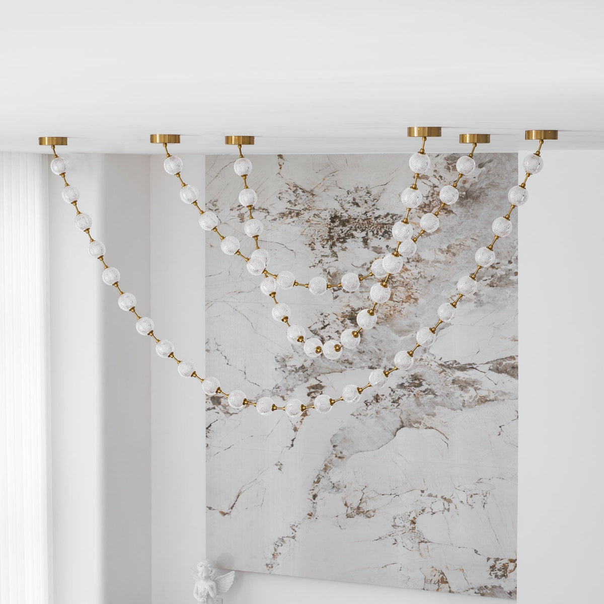 Esiena Strand Necklace Chandelier