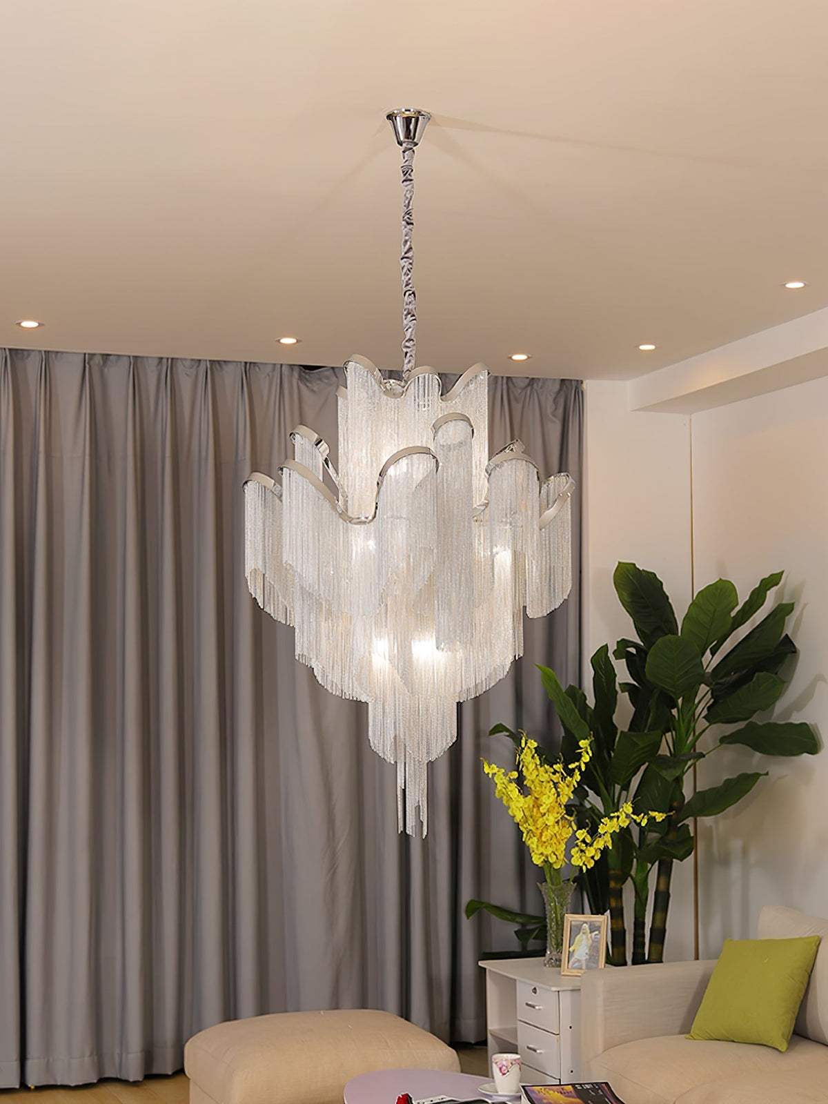 Noririne Stream Chain Chandelier