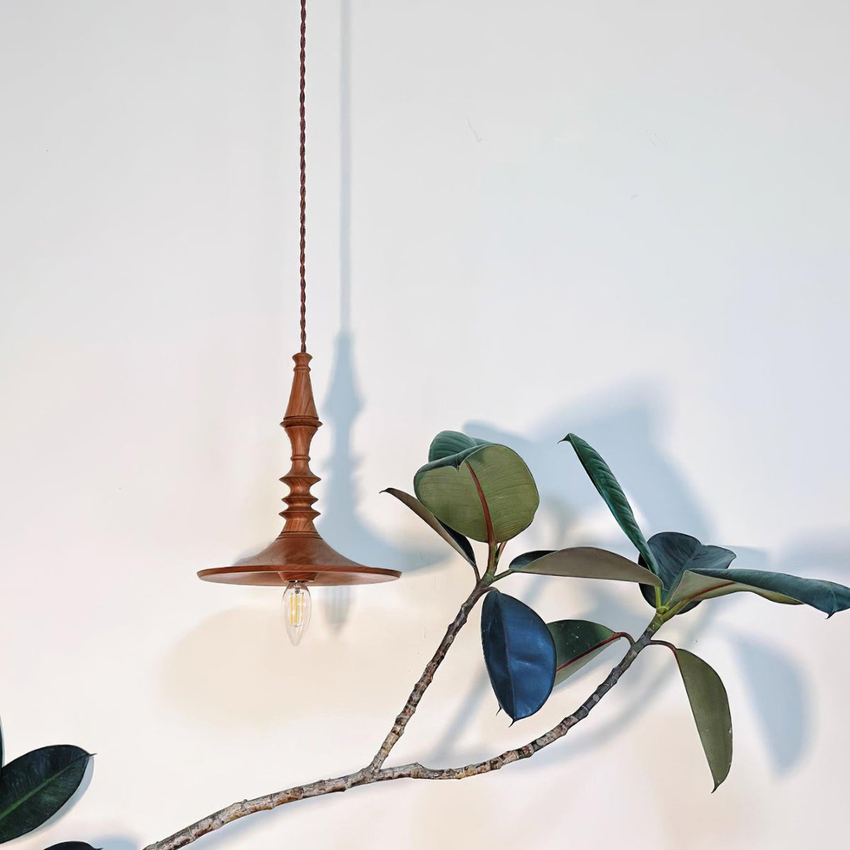 Teriinise Pendant Light