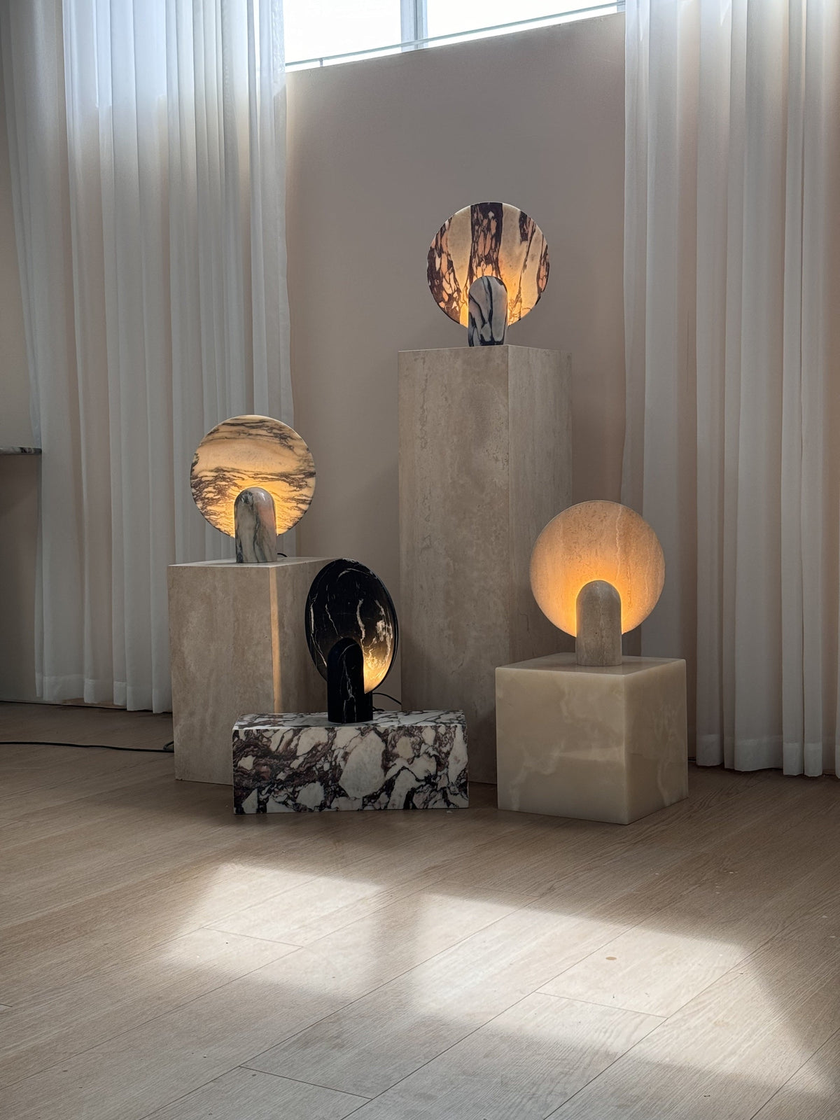 Calelora Table Lamp