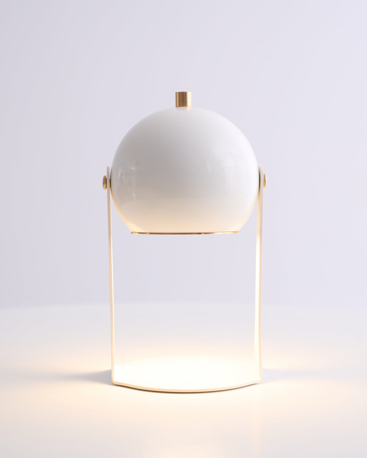 Ulsken Acrylic Minimalist Table Lamp