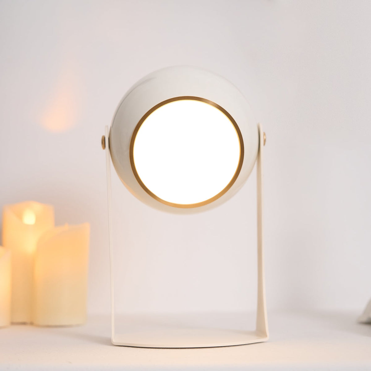 Ulsken Acrylic Minimalist Table Lamp