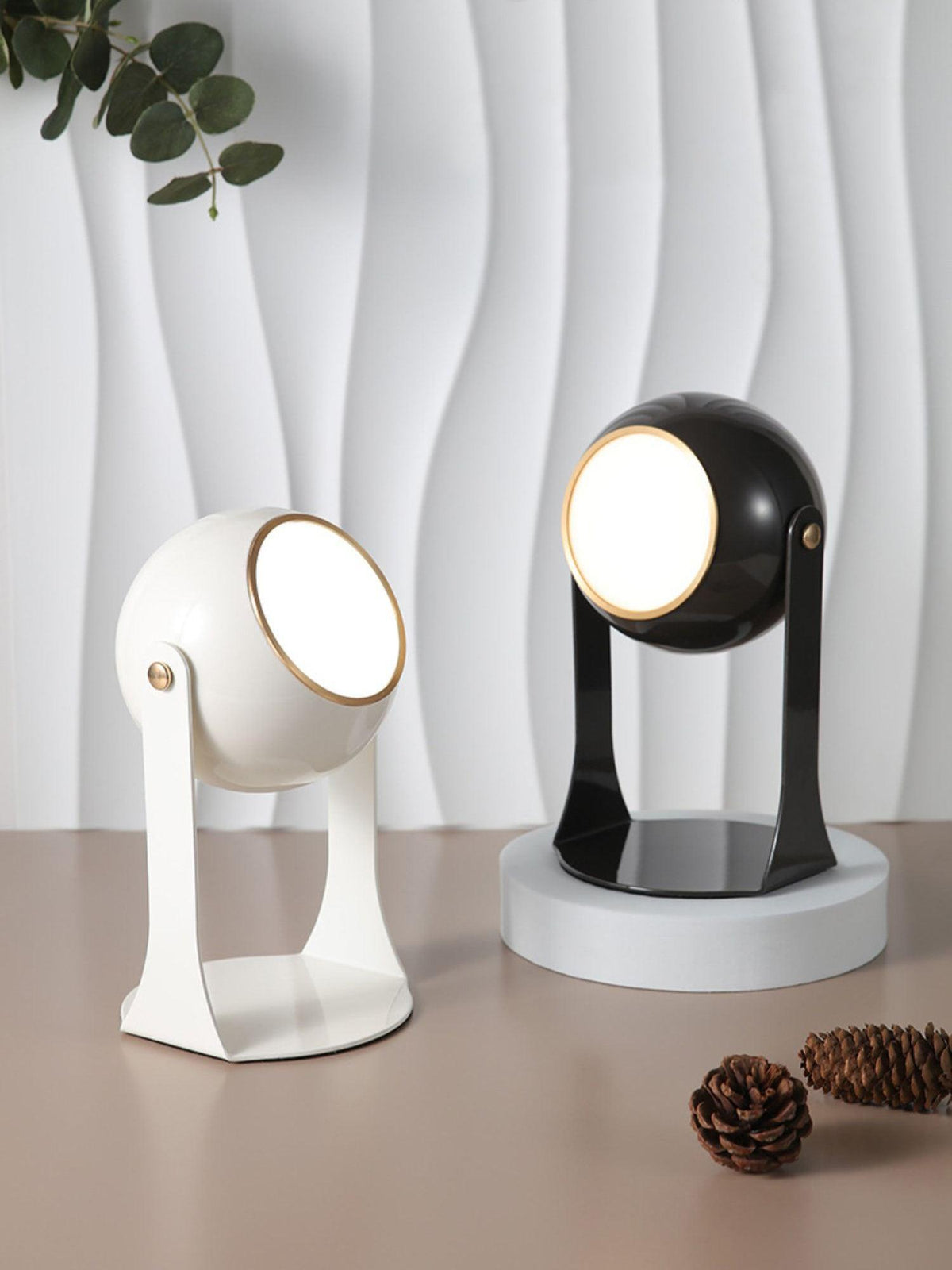 Ulsken Acrylic Minimalist Table Lamp