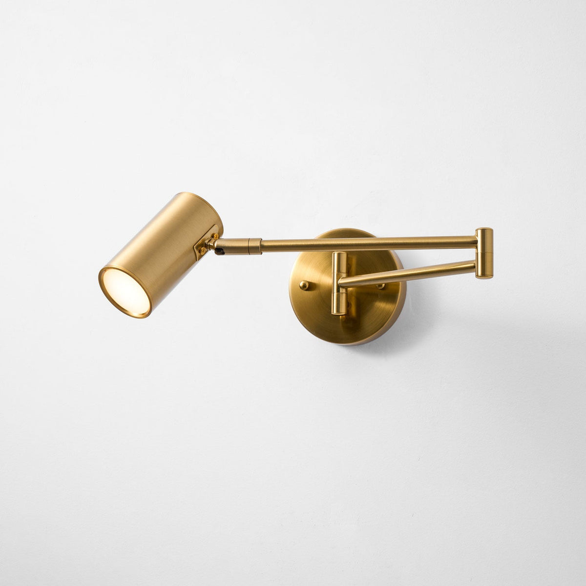 Nedox Arm Indoor Wall Light