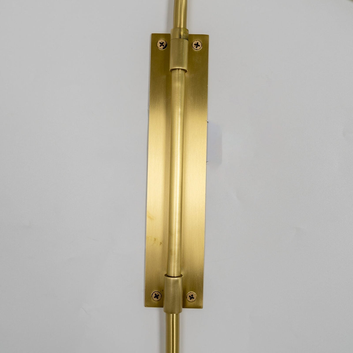 Viraeira Wall Lamp