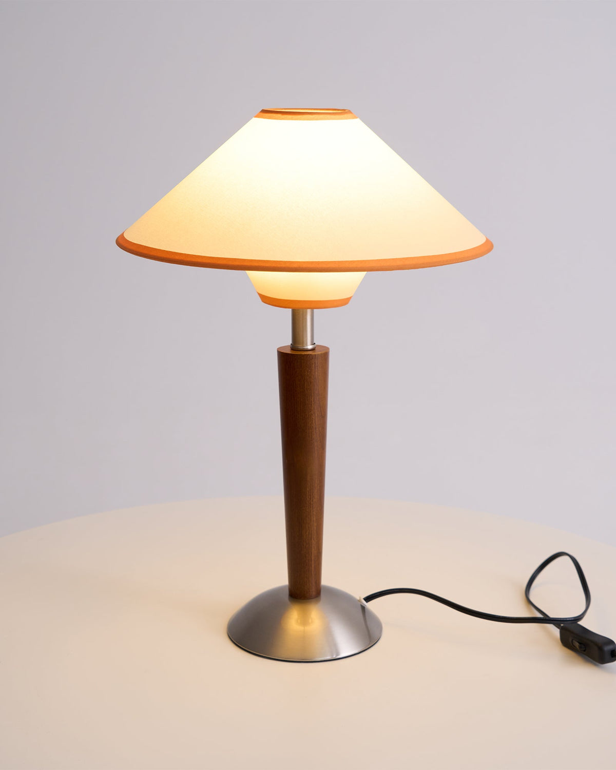Vido Wood Table Lamp