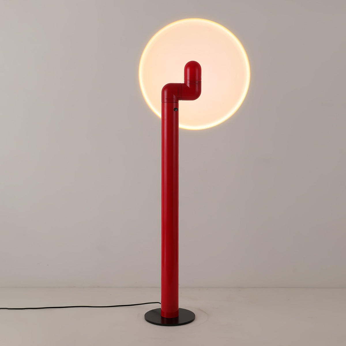 Nyor Aluminum Floor Lamp