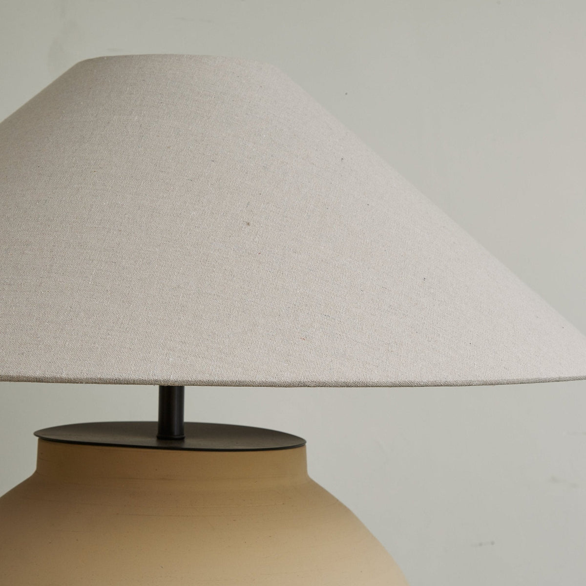 Elise Modern Table Lamp