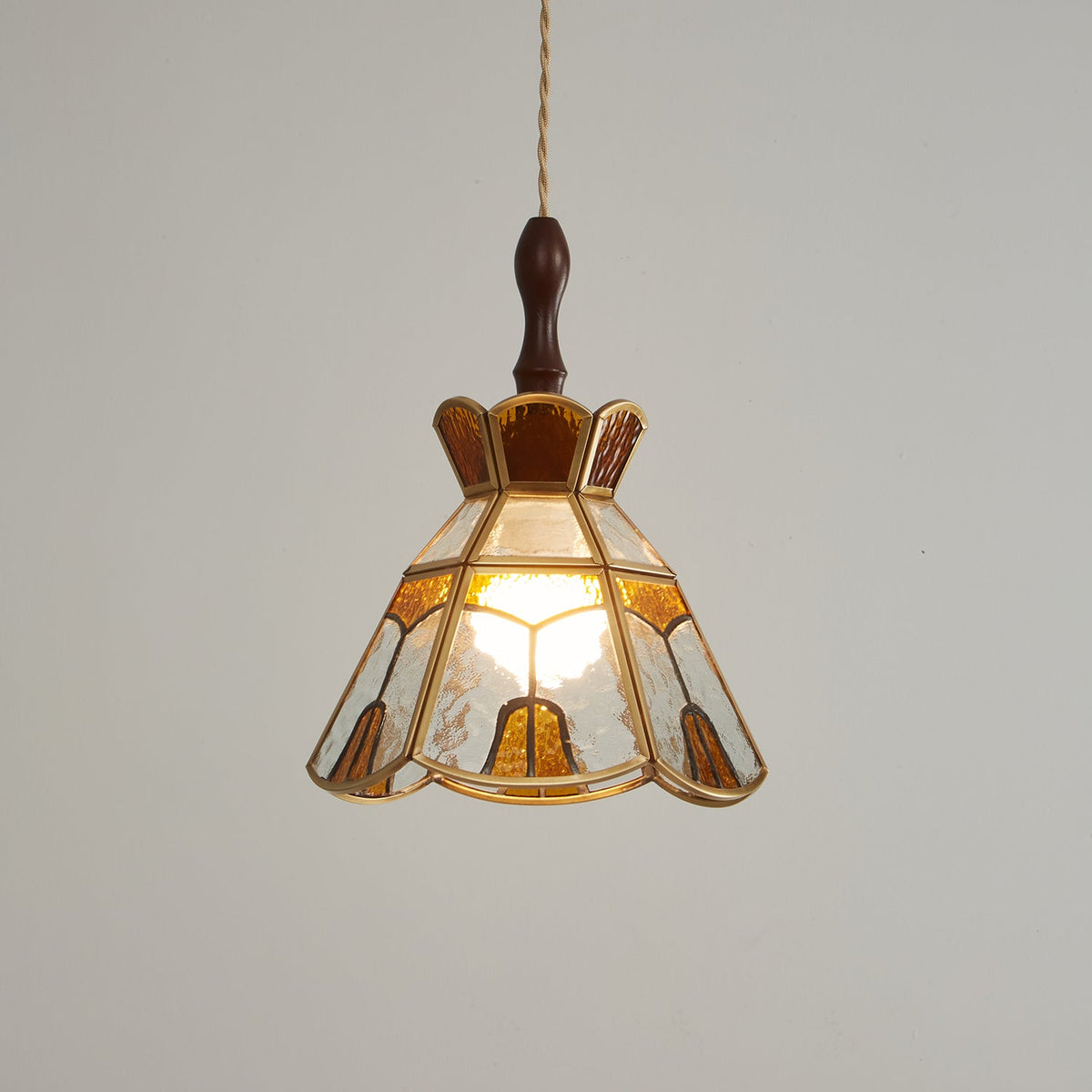 Ebjan Stained Glass Pendant Light