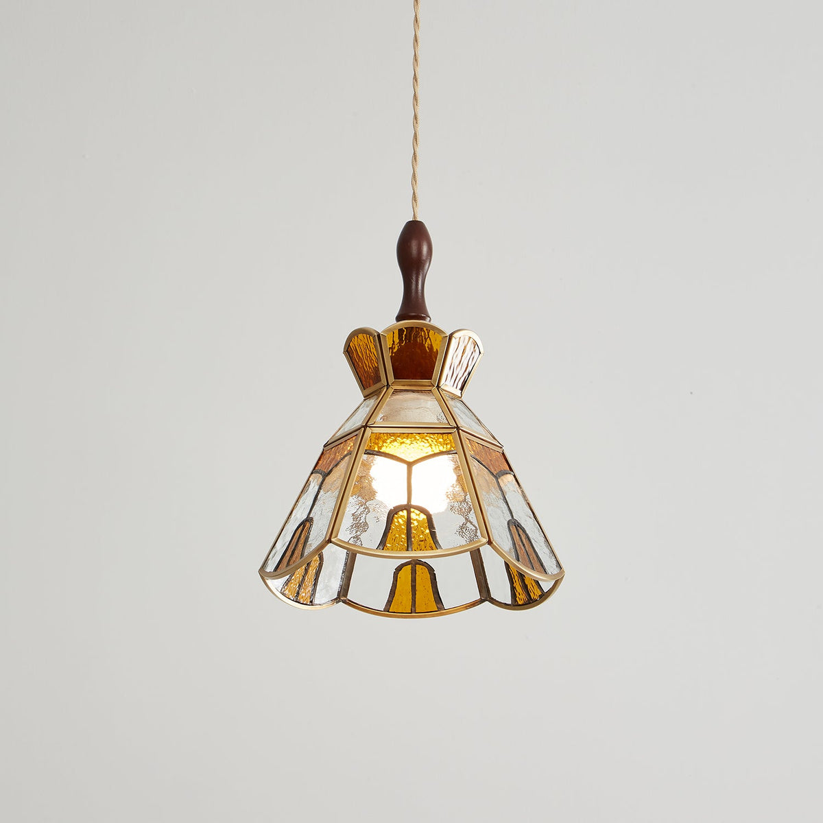 Ebjan Stained Glass Pendant Light