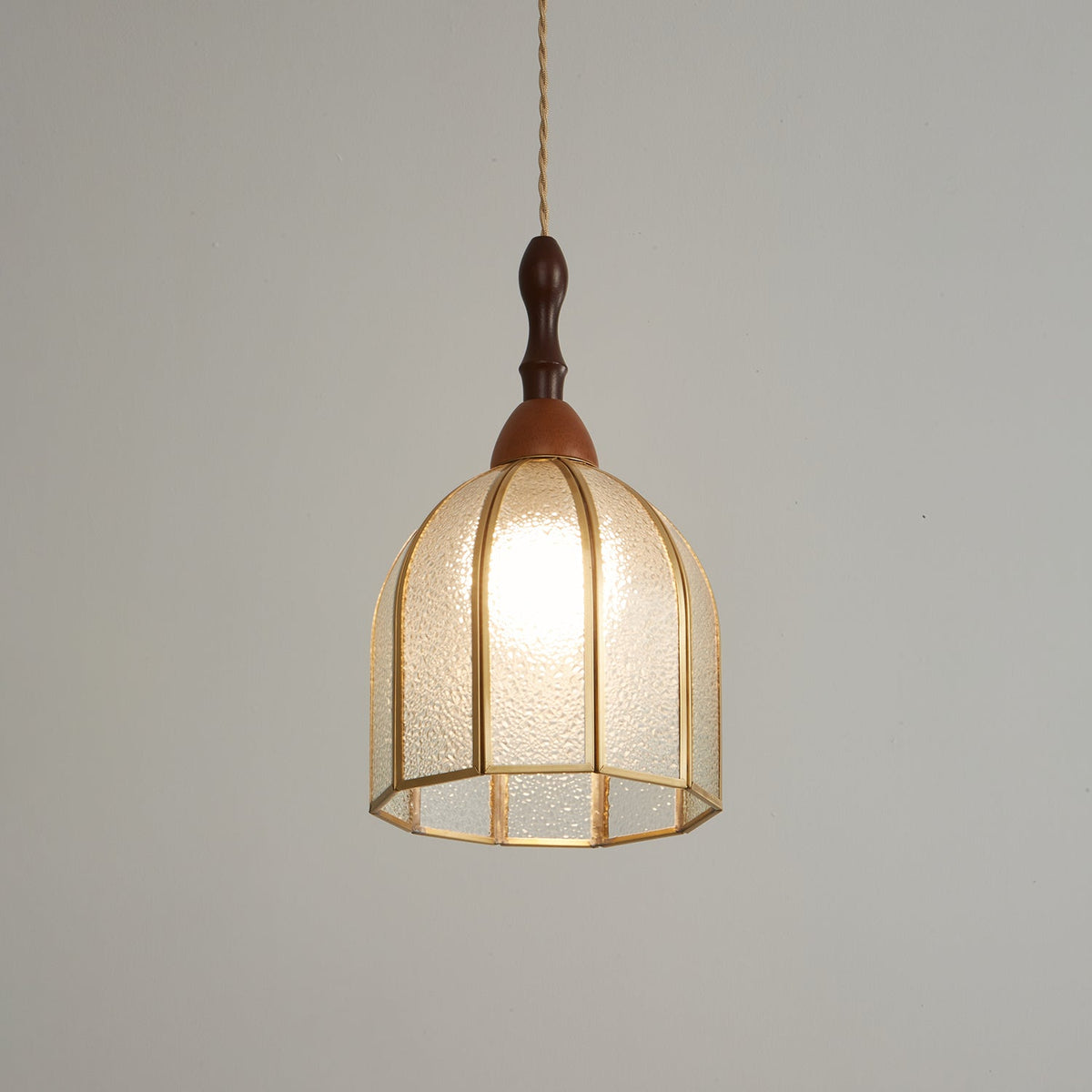Ebjan Stained Glass Pendant Light