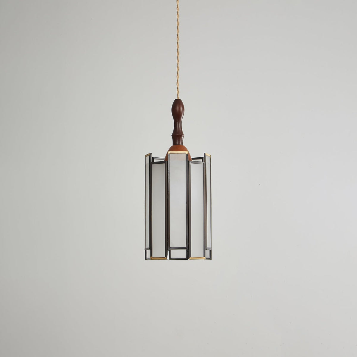 Ebjan Stained Glass Pendant Light