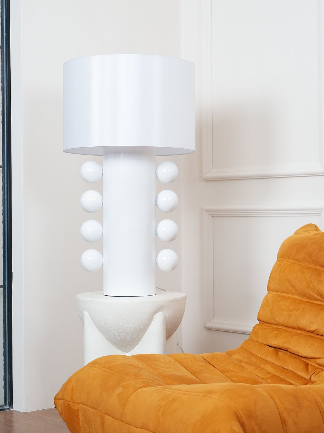 Nixu Fabric Whimsical Table Lamp