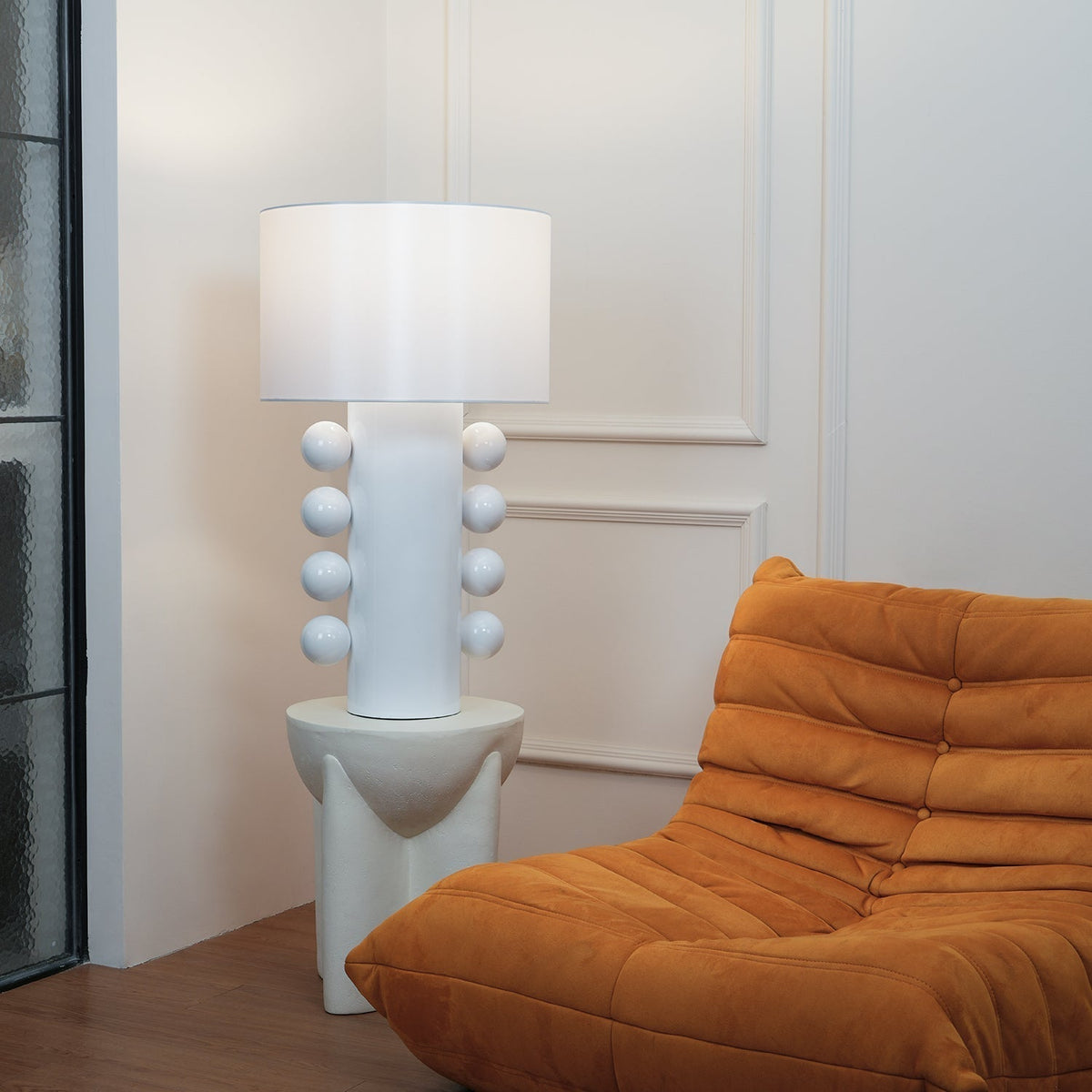 Nixu Fabric Whimsical Table Lamp
